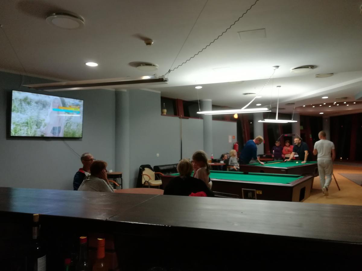 Osrodek Szkoleniowo - Wypoczynkowy Guzianka Hotel Ruciane-Nida Ngoại thất bức ảnh