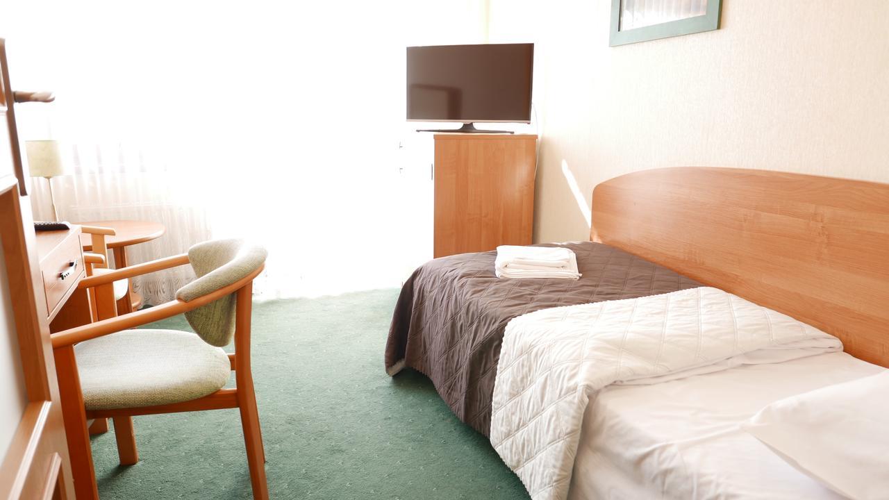 Osrodek Szkoleniowo - Wypoczynkowy Guzianka Hotel Ruciane-Nida Ngoại thất bức ảnh
